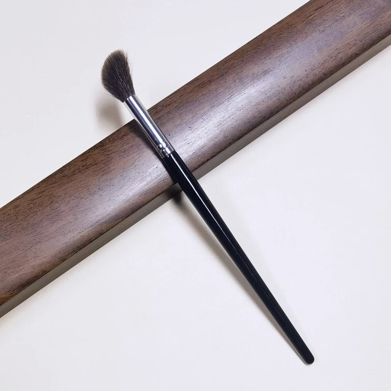 Angled Face Highlighter Makeup Brush with Goat Hair - Blush & Contour Tool