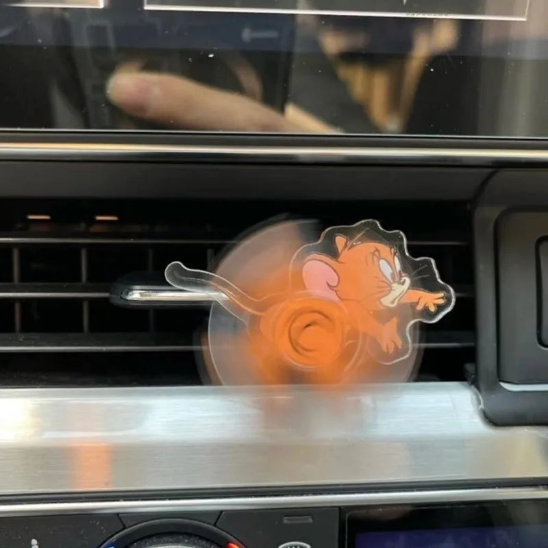 Rotating Cat and Mouse Car Air Conditioner Ornament - Kids Interior Decoration Accessory