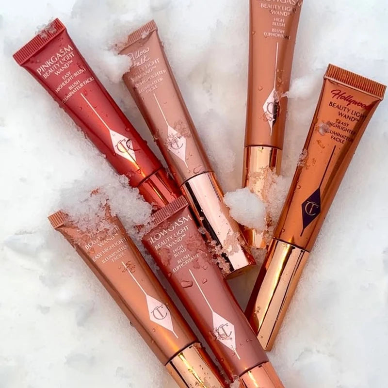Long-lasting Dual-purpose Blush for Lips and Cheeks - Natural Finish