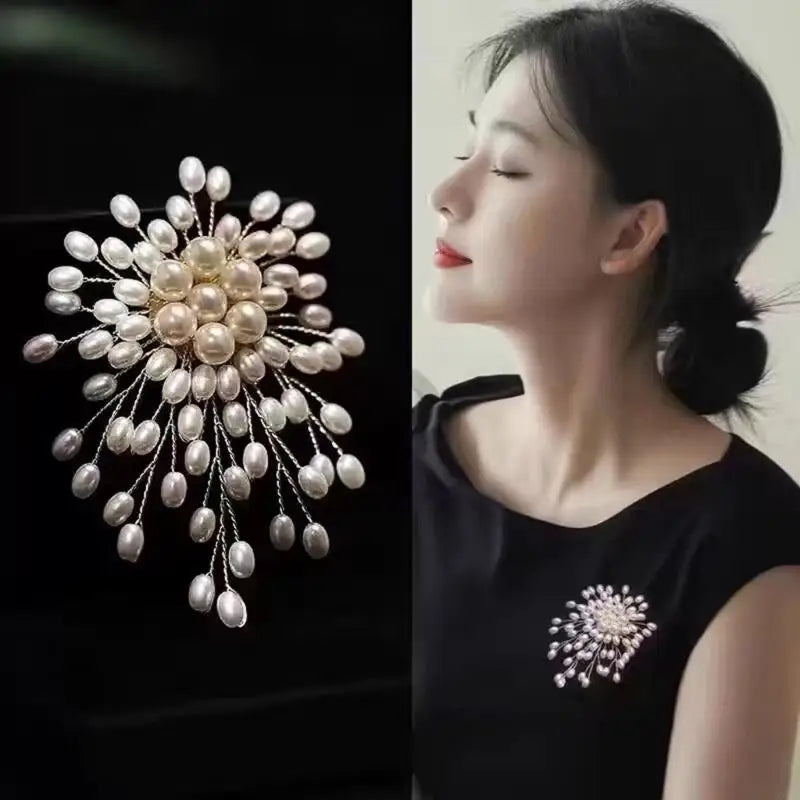 Elegant Pearl Flower Brooch Pin for Women Girls Fashion Jewelry Gift