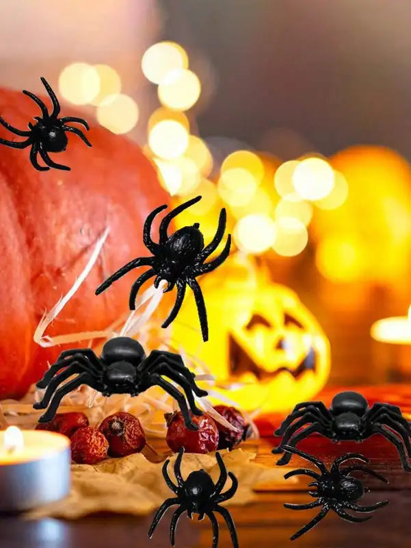 Realistic Plastic Spider Toys Halloween Prank Props - Small Size, Pack of 20/50