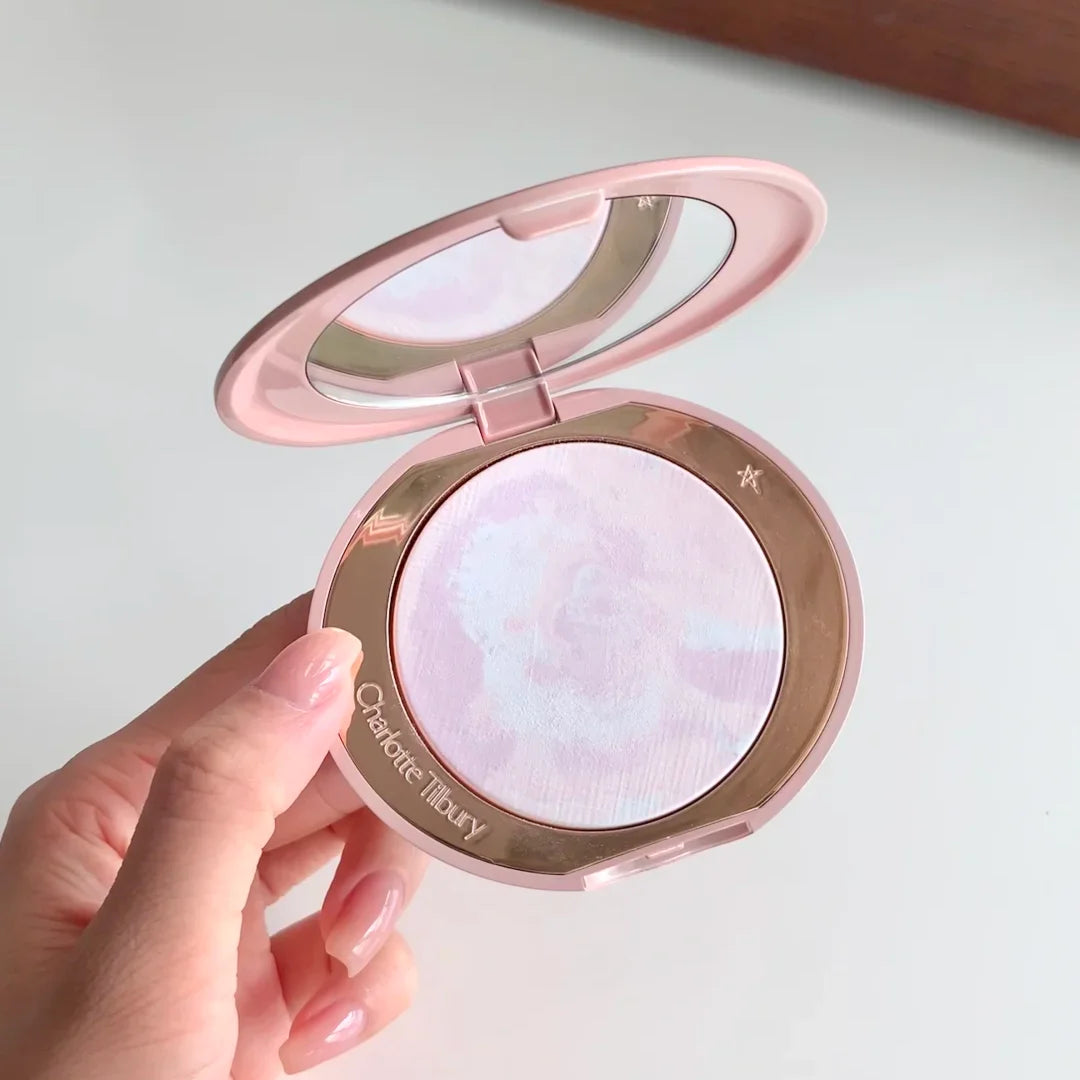 Charlotte Tilbury Pillow Talk Soulmates Face Palette Heart Shape Pink Corrector Matte Blush Limited Edition Brightening Makeup