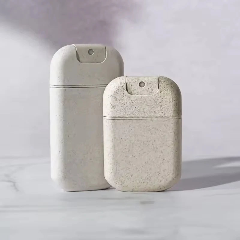Card Shaped Portable Refillable Spray Bottle with Fine Mist for Travel and Cosmetics