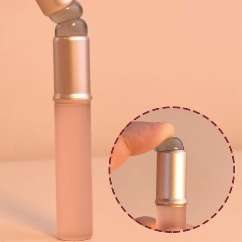 Silicone Lip Brush - Reusable Soft Makeup Applicator for Lipstick & Eyeshadow