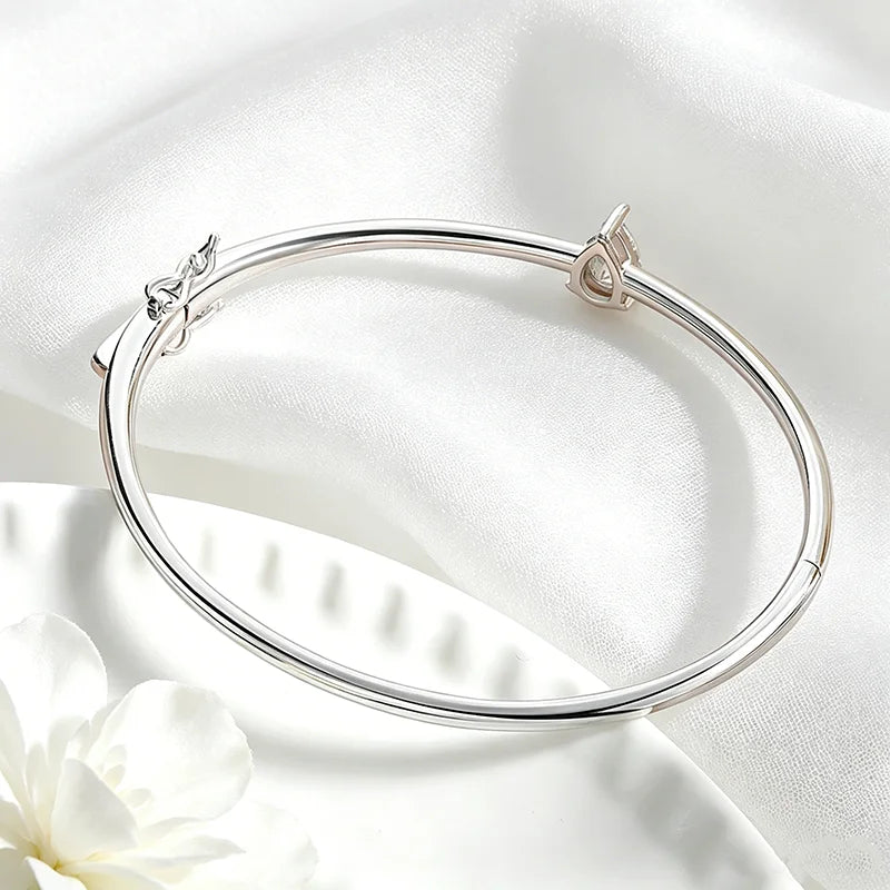 Pear Cut Moissanite Silver Bracelet for Women - Certified Lab Diamond Jewelry