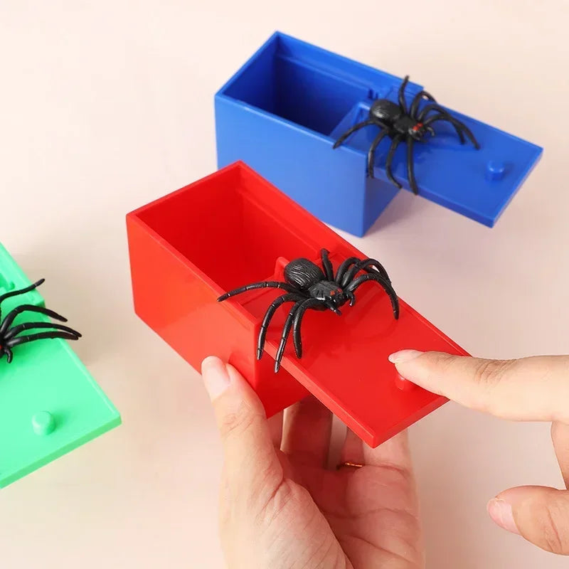 Funny Trick Spider Scare Box Wooden Prank Toy Hidden Surprise Office Game