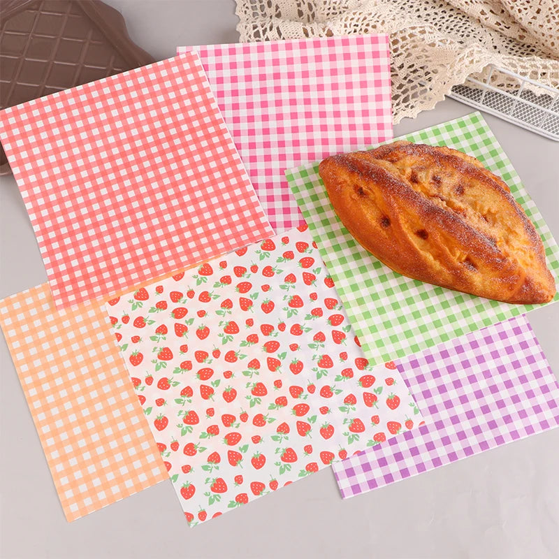 100Pcs Food Waxed Paper Oil-Proof Wrap for Baking Sandwiches Fries 18cm