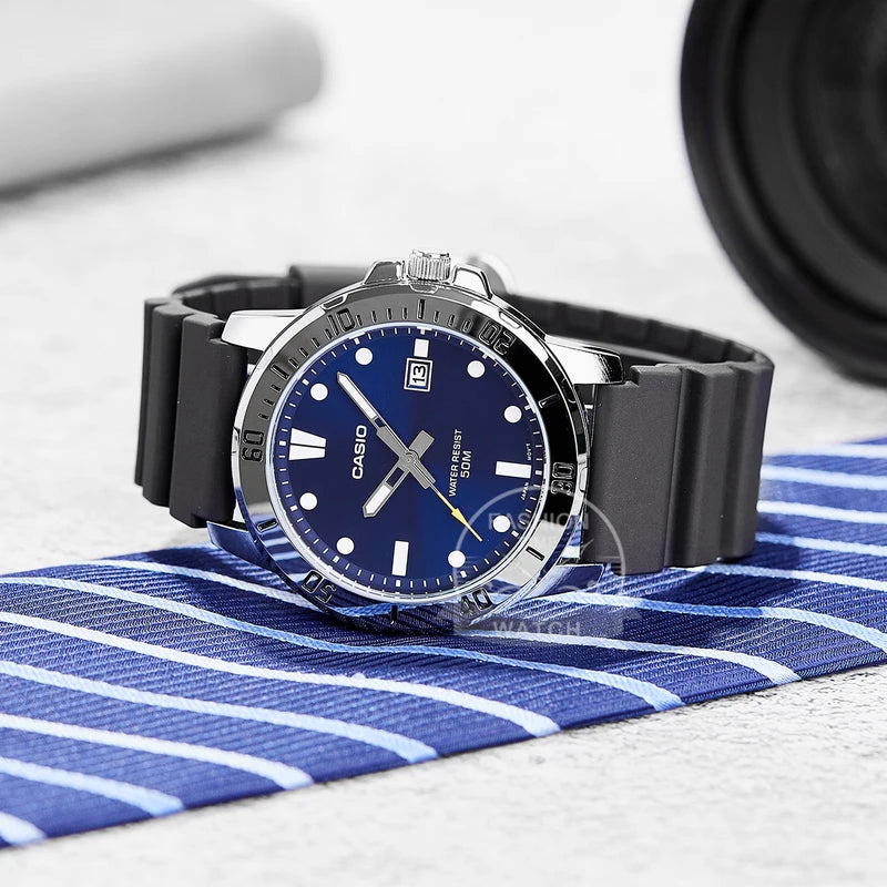 Men's Waterproof Business Casual Watch with Resin Strap - Multiple Colors