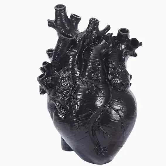 Heart-Shaped Vase for Flowers Home Decor Resin Ornament Desktop Accessories