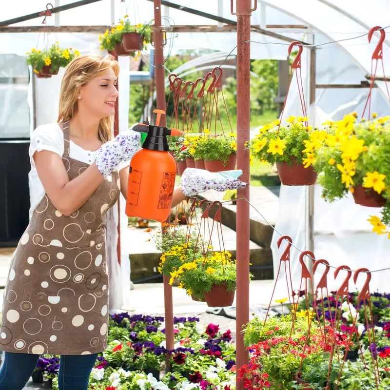 Multi-Purpose Handheld Garden Sprayer with Adjustable Nozzle 2.5L