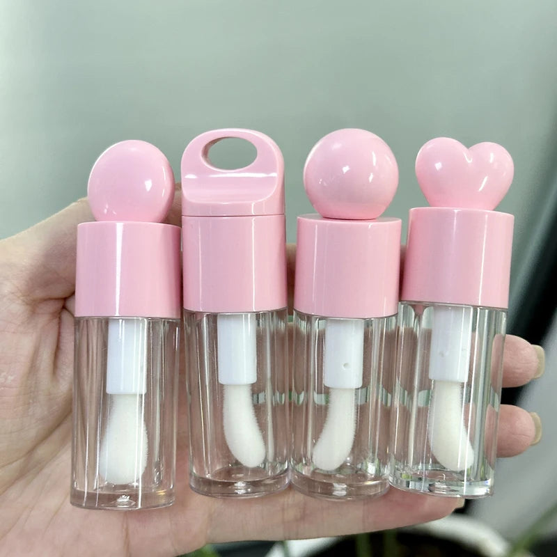 Wholesale Heart-Shaped Lip Gloss Tubes with Custom Logo - Multiple Colors, Portable Makeup Packaging