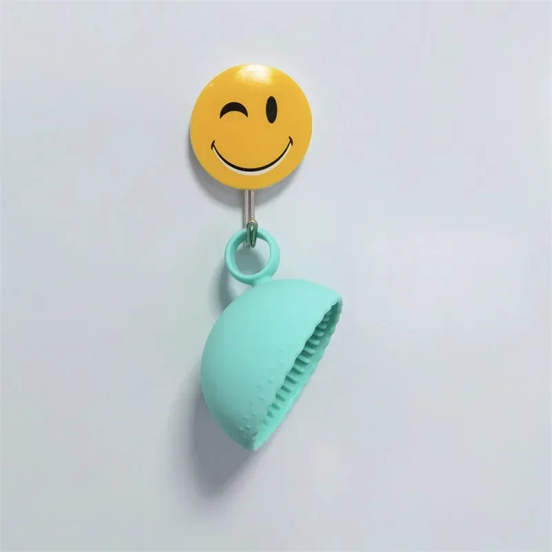 Silicone Makeup Brush Cleaner Bowl Folding Cosmetic Cleaning Tool - Multiple Colors