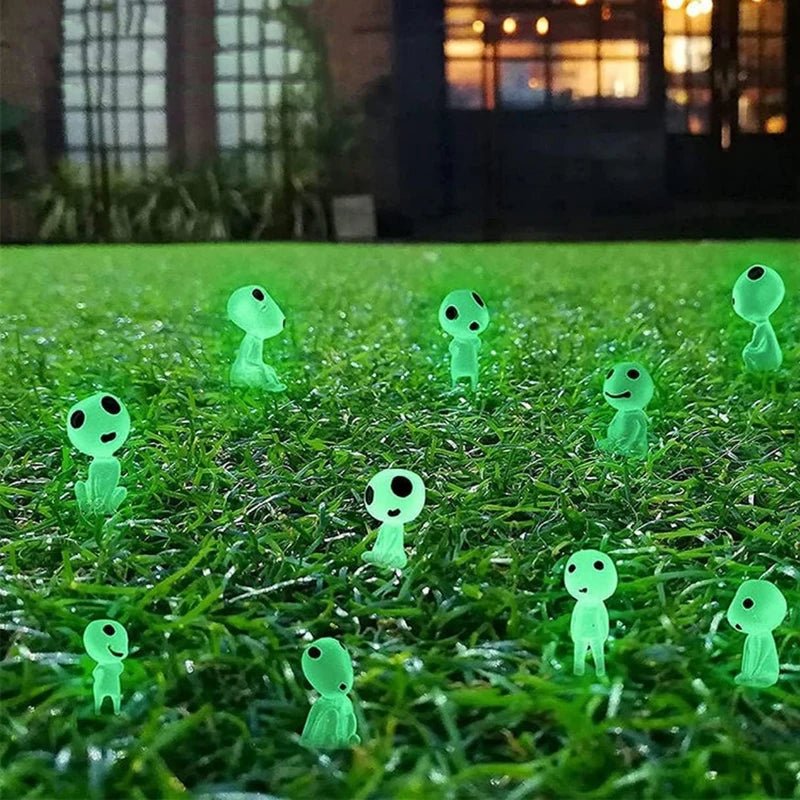 10pcs Fairy Garden Accessories Luminous Ghost Resin Figures for Micro Landscapes