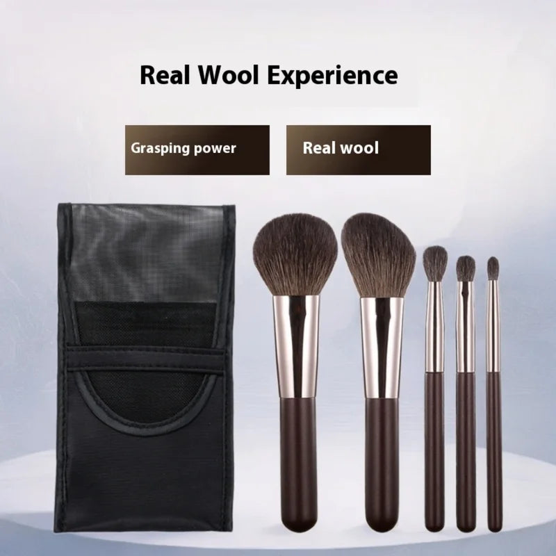 5pcs Travel Makeup Brush Set - Portable Powder, Eyeshadow & Contour Tools