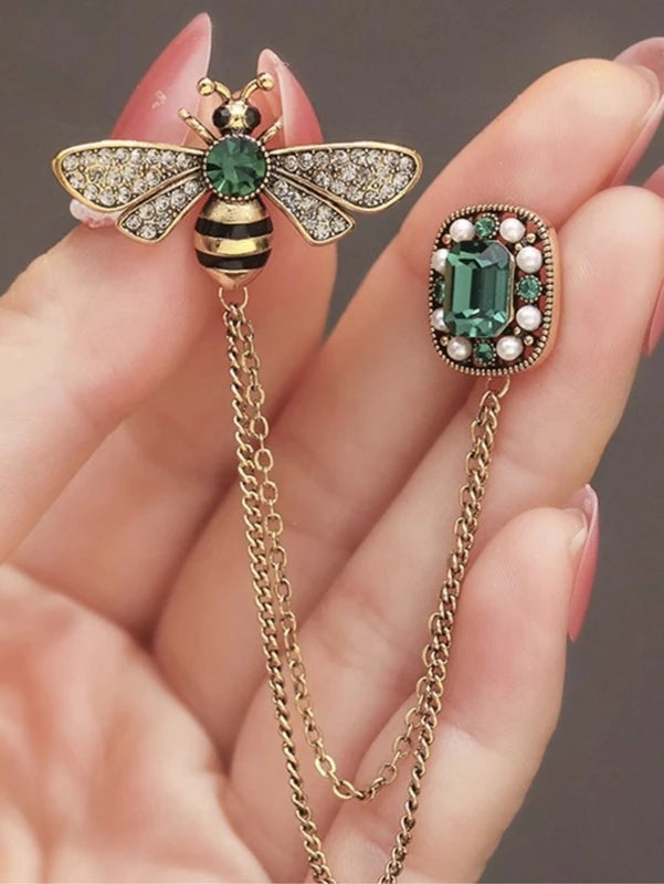 Women’s Bee Crystal Tassel Brooch - Elegant Insect Design, Versatile Jewelry