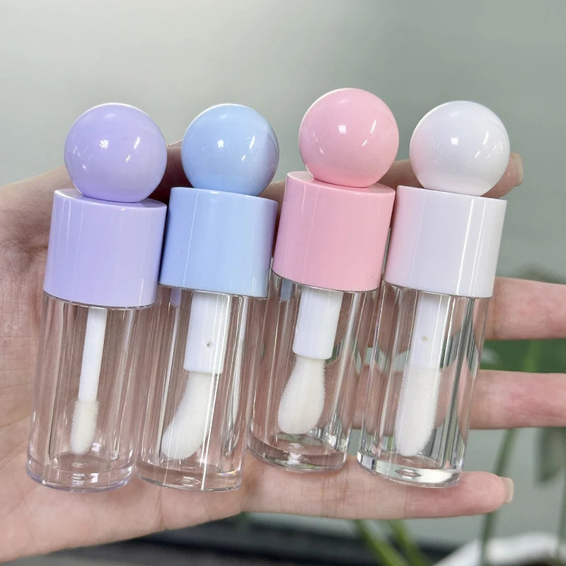Wholesale Heart-Shaped Lip Gloss Tubes with Custom Logo - Multiple Colors, Portable Makeup Packaging