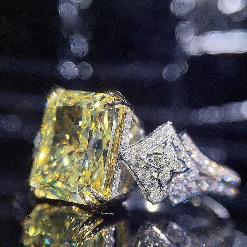Elegant Women's Square Crystal Zirconia Ring - Wedding, Party & Fashion Jewelry