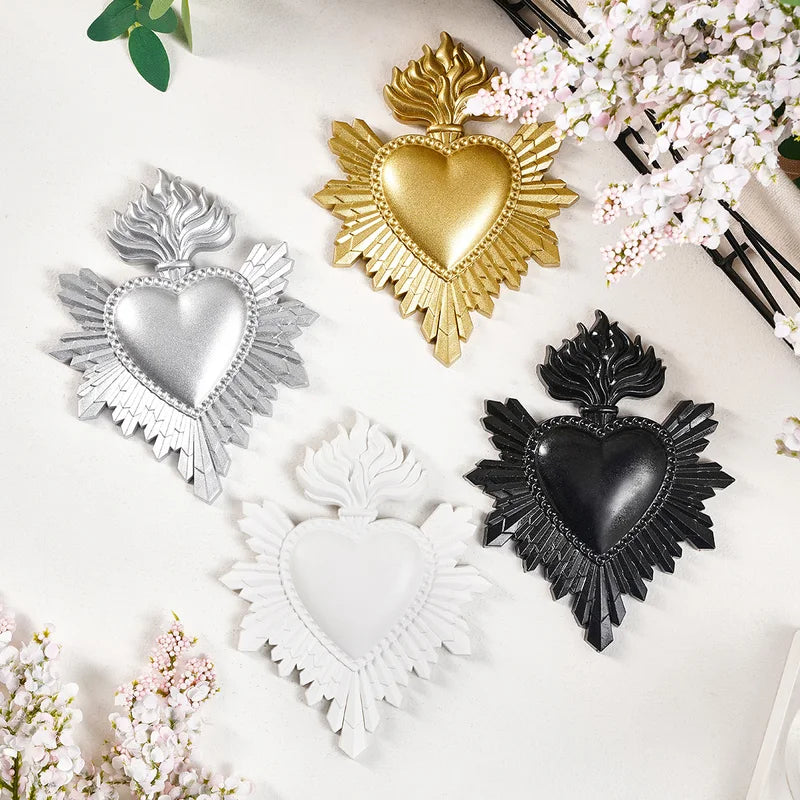 Resin Flame & Heart-Shaped Wall Hanging Decor - Handcrafted Art for Home