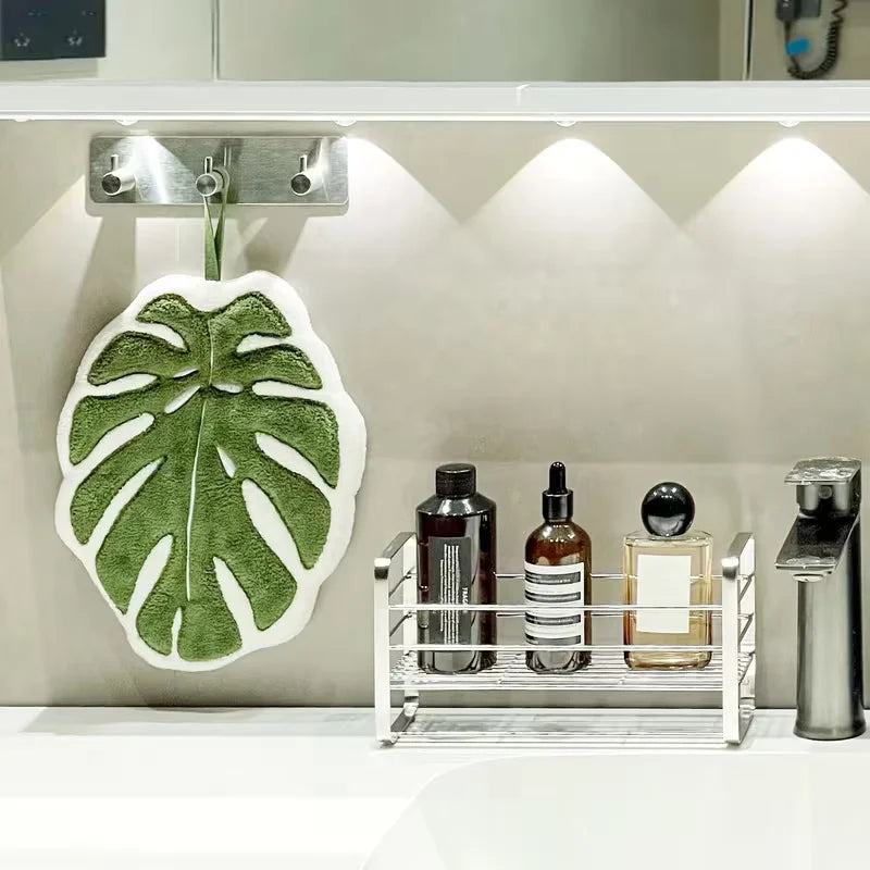 Leaf-Shaped Microfiber Bathroom Towel Hangable Absorbent Kitchen & Bath Towel