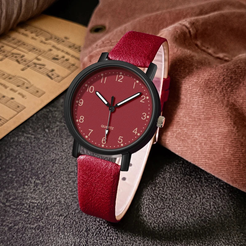 Vintage Women's Leather Strap Quartz Wristwatch - Ladies Classic Watch Gift