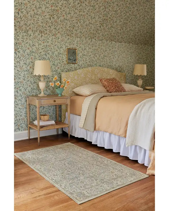 Vintage Floral Area Rug - Farmhouse Style Tufted Carpet for Living Room & Bedroom