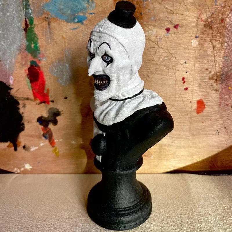 Horror Clown Garden Statue Indoor Outdoor Halloween Decoration Resin Sculpture