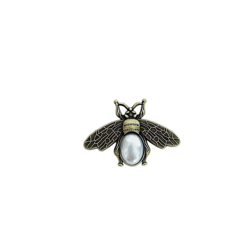 Vintage Bee Brooch Women's Accessories Trendy Collar Pin Shawl Buckle