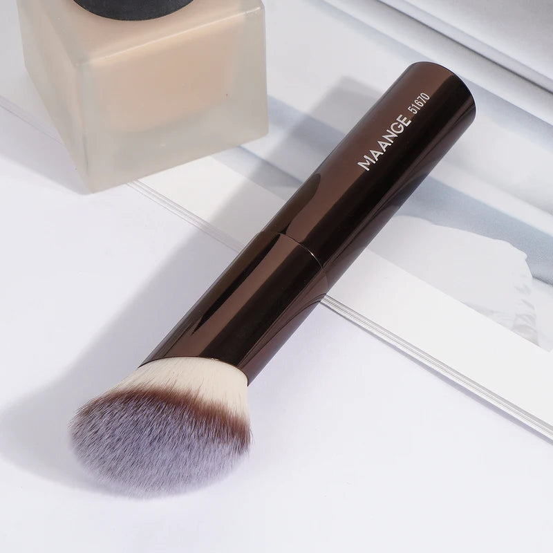 Professional Angled Flat Foundation Makeup Brush for Blending and Sculpting