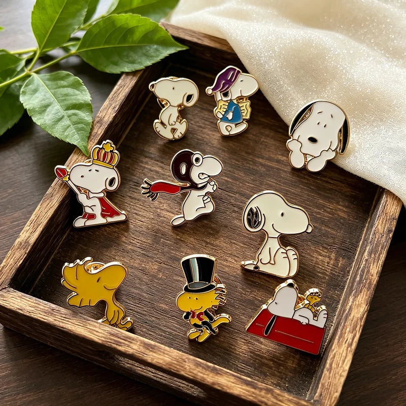 9pcs Cartoon Snoopy & Woodstock Brooch Set Collectible Pins for Fans Kids Backpacks