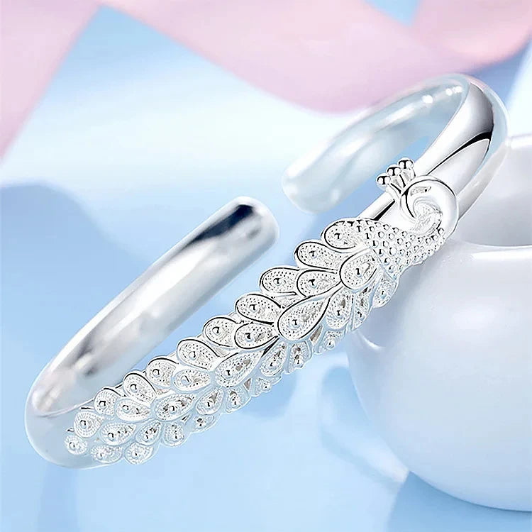 Wholesale Trendy 925 Sterling Silver Heart Open Bangles for Women Jewelry