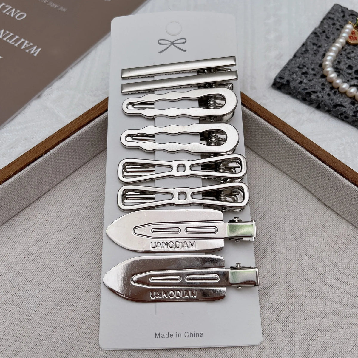 Women Metal Y2K Hair Clips Set - Exquisite Duckbill Barrettes for Girls