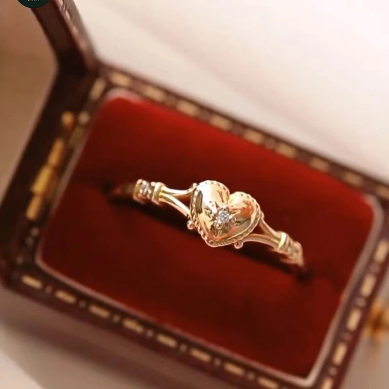 Heart-Shaped Gold Plated Stainless Steel Ring for Women Jewelry Accessories