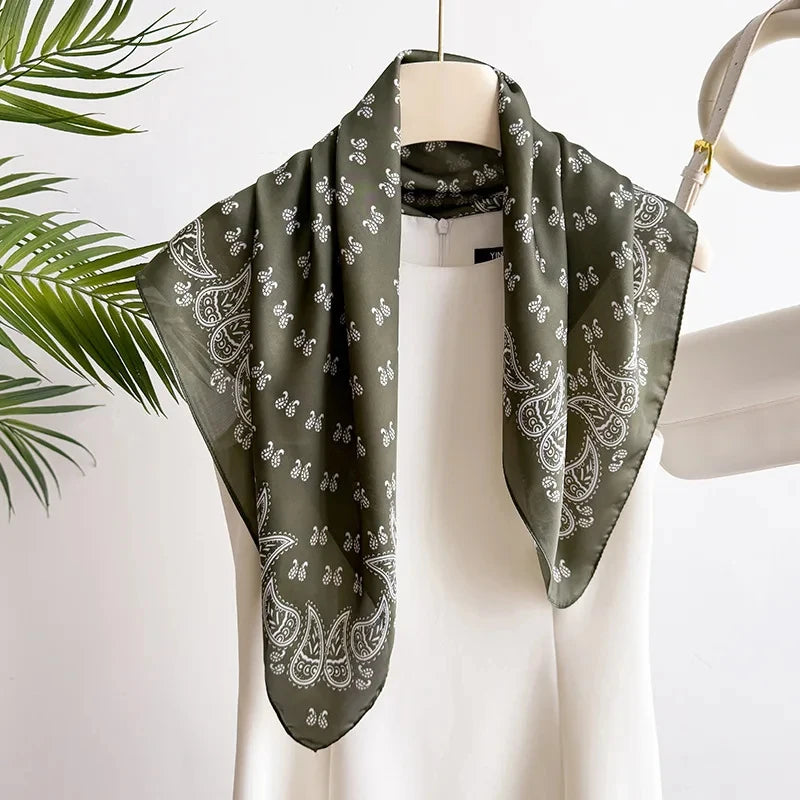 Green Cashew Flower Print Square Scarf Women's Breathable Silk-Feel Fashion Accessory