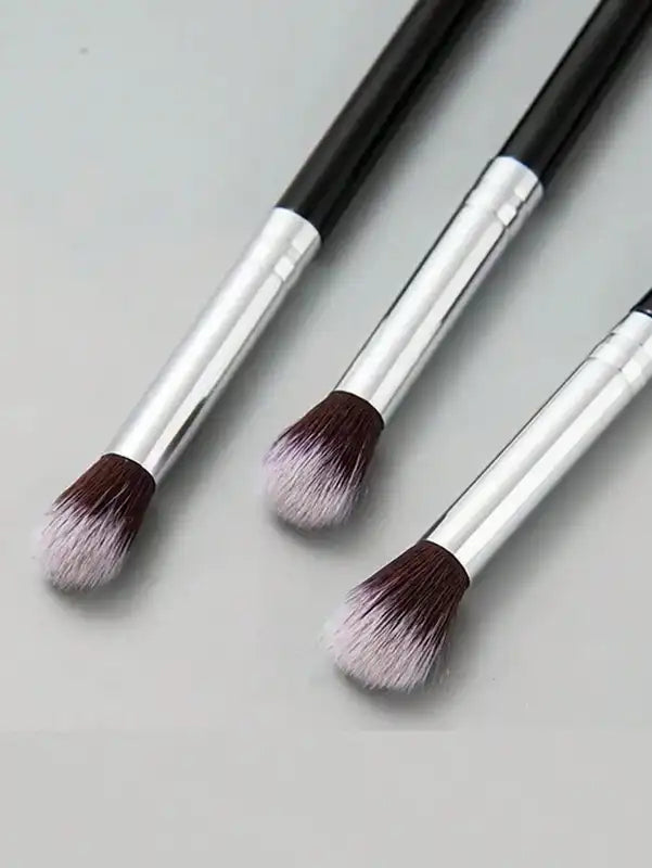 2Pcs Ombre Makeup Brush Set - Eye Shadow Foundation Blush Cosmetic Tools