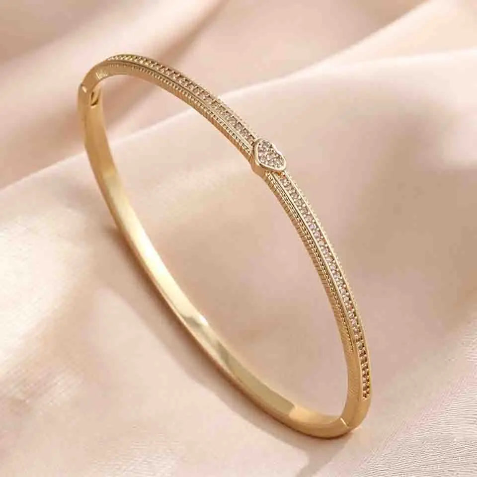 Luxury Heart Zirconia Slim Bracelet for Women - Exquisite CZ Jewelry Gift