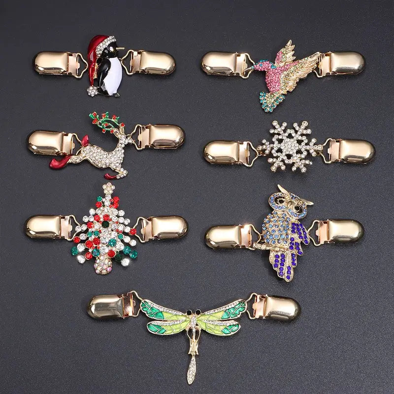 Women Carved Flower Shawl Clip Brooch for Sweaters & Cardigans