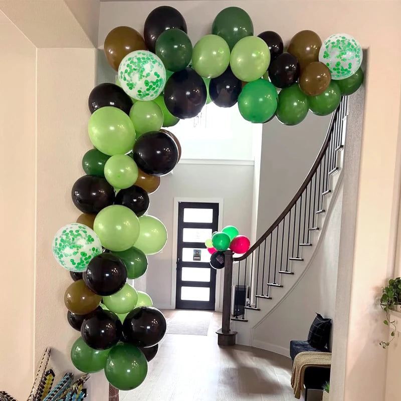30 Pack Camouflage Latex Balloons for Jungle Adventure and Military Party Decorations
