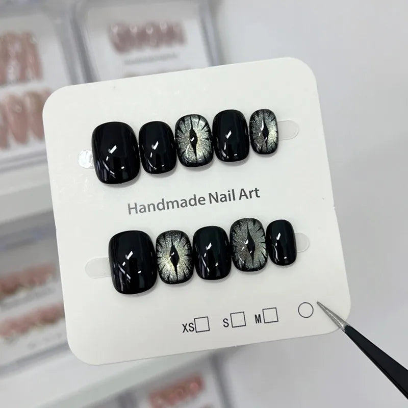 Halloween Black Snake Devil's Eye Nail Art Set - Short Armor Press On Nails
