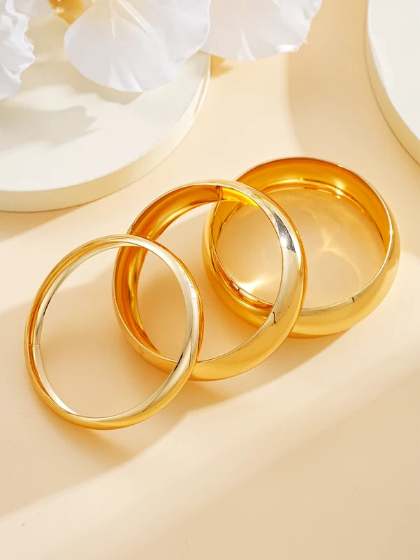 Vintage Exaggerated Metal Bangle Set for Women - Trendy Holiday Party Jewelry Gift