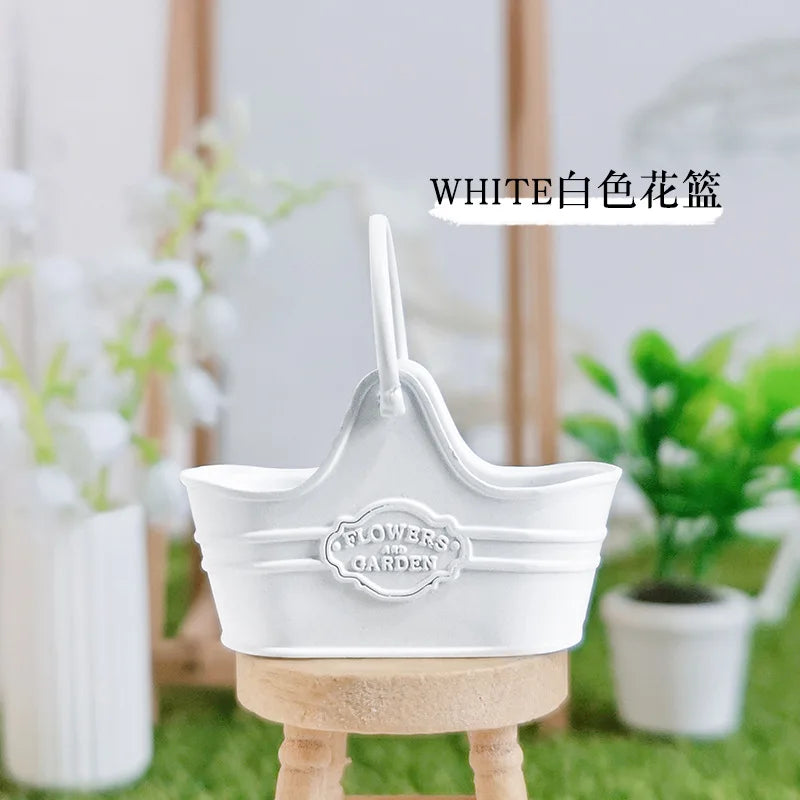 Mini Metal Flower Bucket for Dollhouse Gardens, Fairy Scene Decor