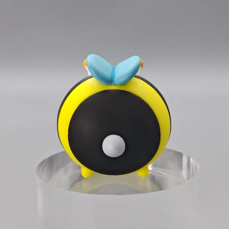 Anime Shin-chan Cos Bee Action Figure PVC Model Toy Collectible Desk Decor