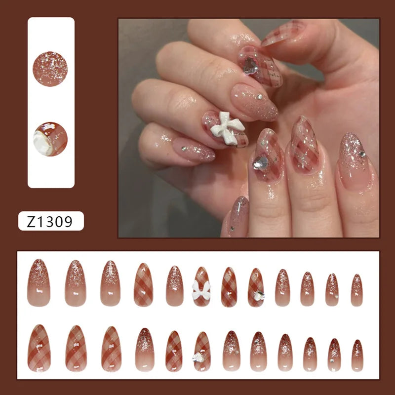24PCS Fake Nail Tips Set with Plaid Gradient Design for Women