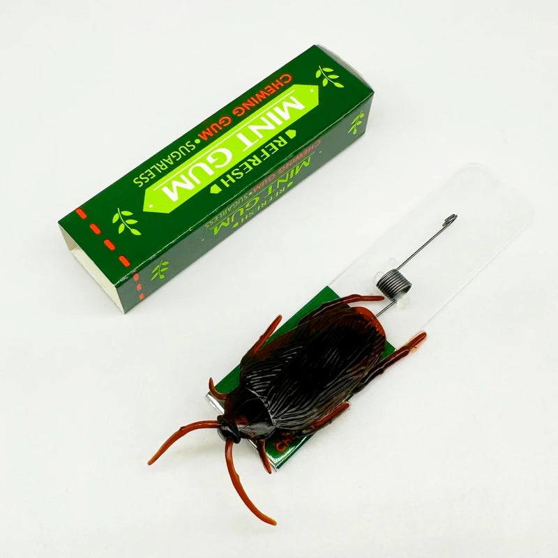 Halloween Prank Cockroach Chewing Gum Pack - Fake Plastic Cockroaches for Party & Decoration