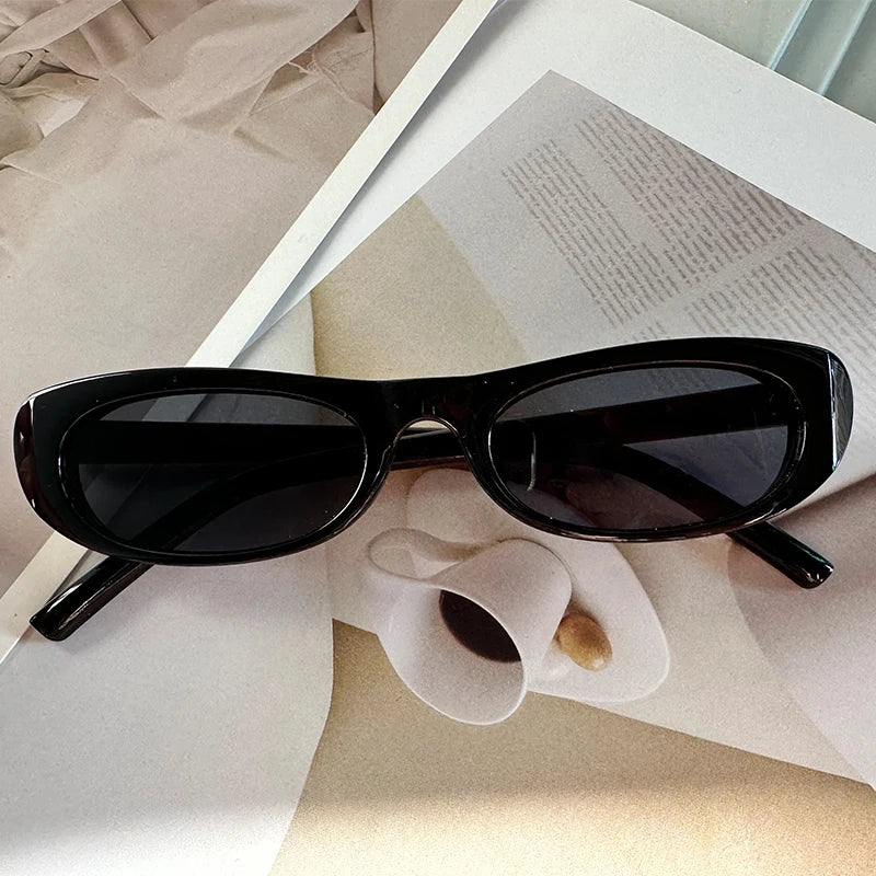 Women's Retro Oval Sunglasses Small Frame UV400 Fashion Trendy Sun Glasses