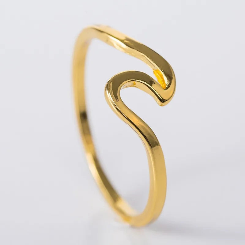 Elegant Wave Design Women's Stainless Steel Ring Jewelry Accessory