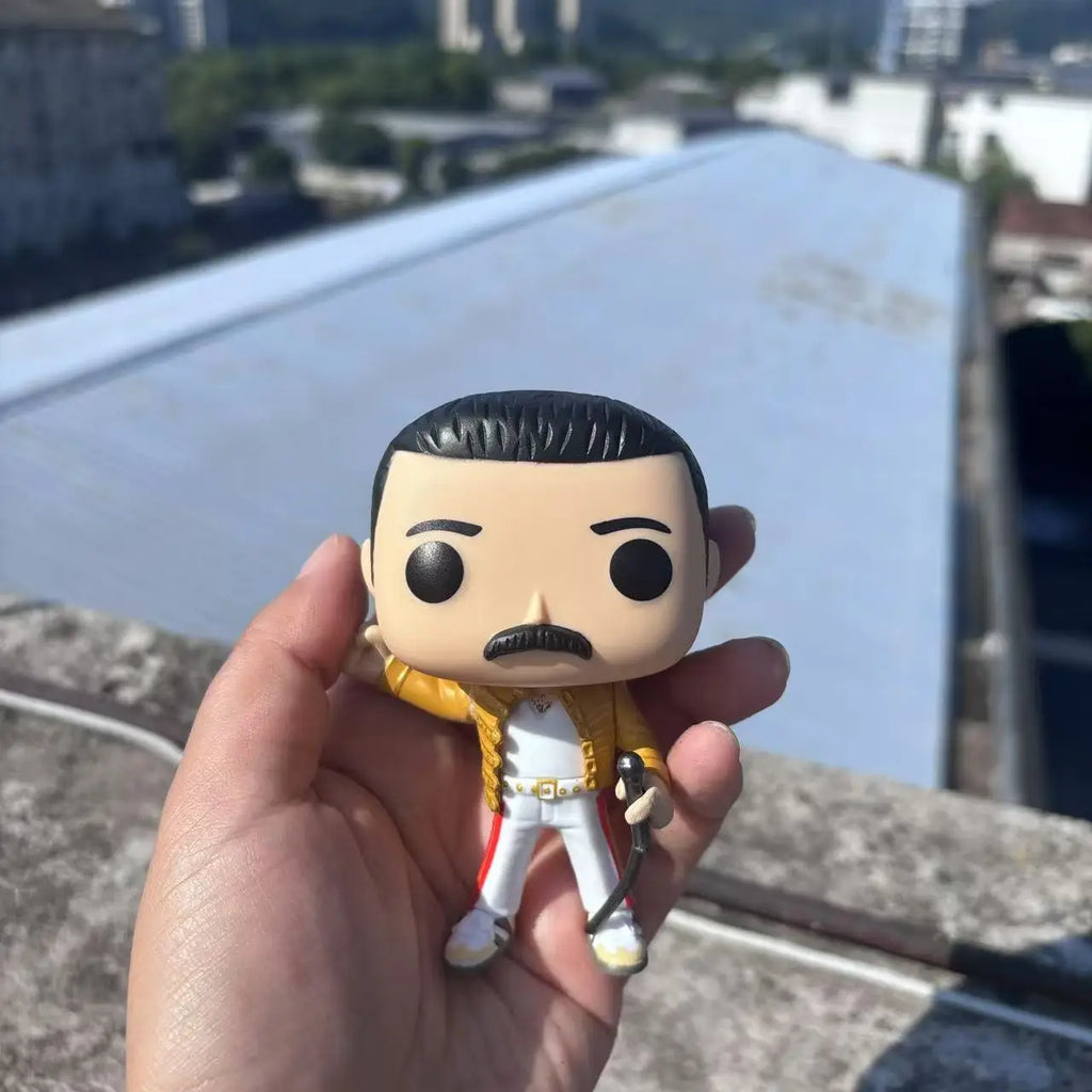 Freddie Mercury Queen Vinyl Figure Collection - Wembley & King Diamond Styles