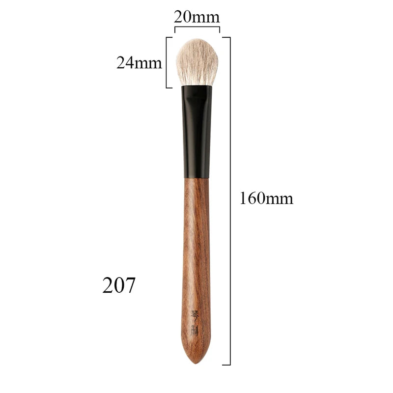Makeup Brush Heart-Shaped Blush & Highlighter Brush Goat & Fox Hair Professional Rosewood Handle