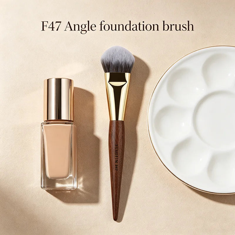 Angle Foundation Makeup Brush - Professional Blending Tool with Copper Handle