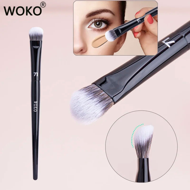 Angled Concealer Makeup Brush - Buildable Coverage Professional Tool