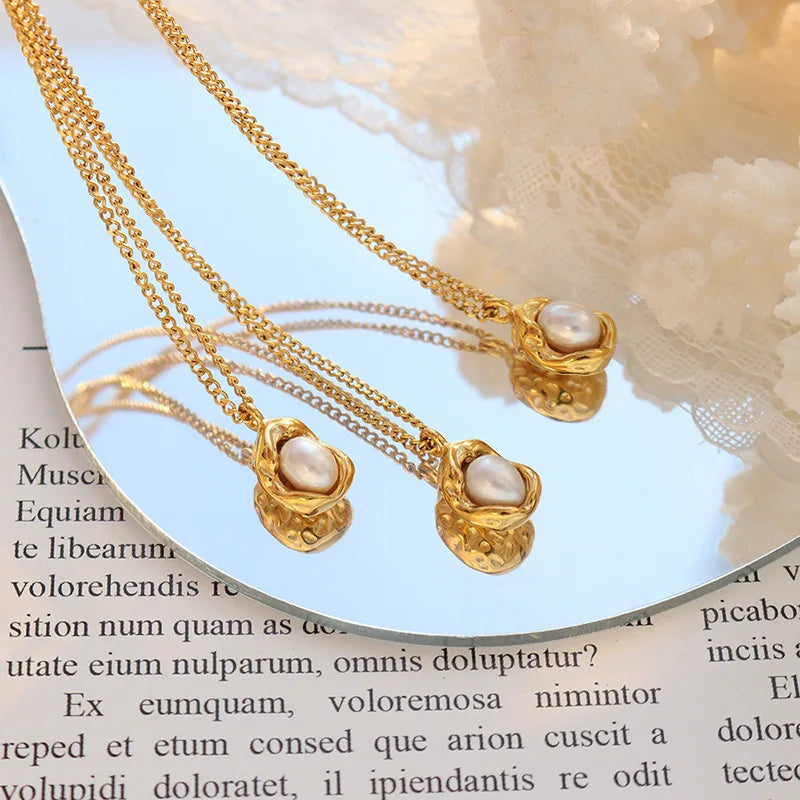 Pearl Pendant Necklace for Women Luxury Stainless Steel Cuban Chain Jewelry